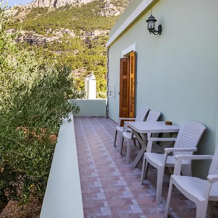 Reisis Family Lefkos (Karpathos)