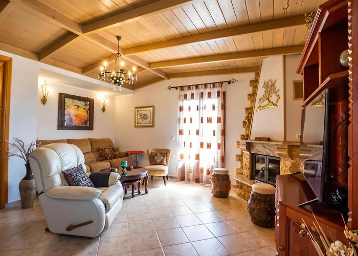 Reisis Family Lefkos (Karpathos)