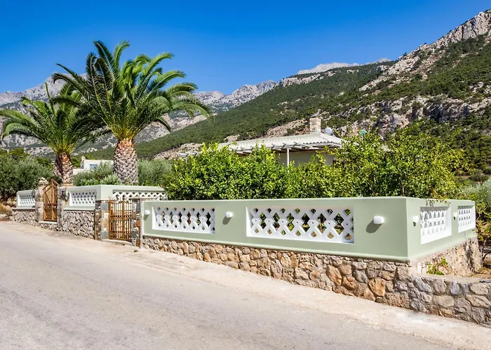 Reisis Family بيت للعطل