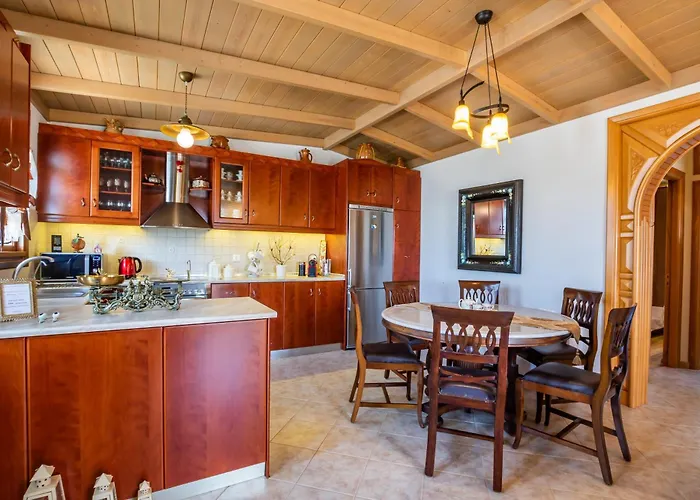 Reisis Family بيت للعطل